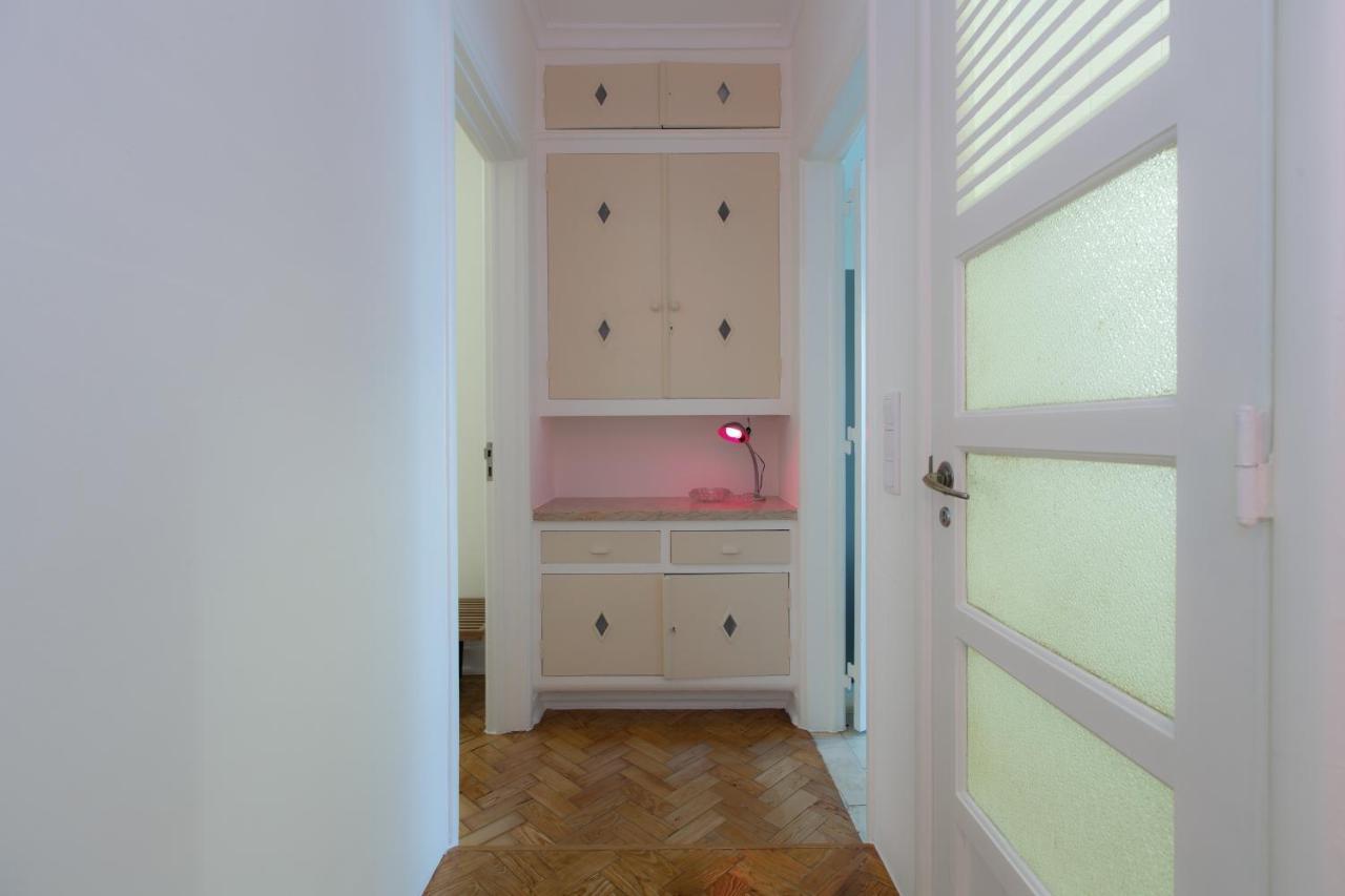 Cabral 5 Stars View Apartment Lisboa Екстериор снимка