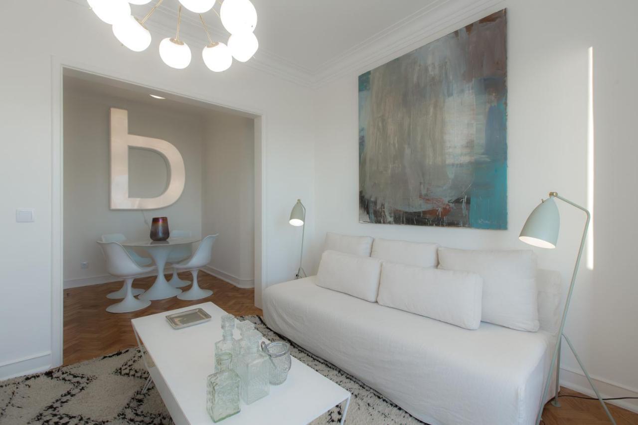Cabral 5 Stars View Apartment Lisboa Екстериор снимка