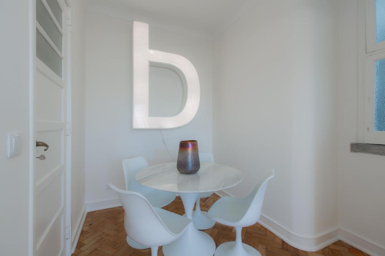 Cabral 5 Stars View Apartment Lisboa Екстериор снимка